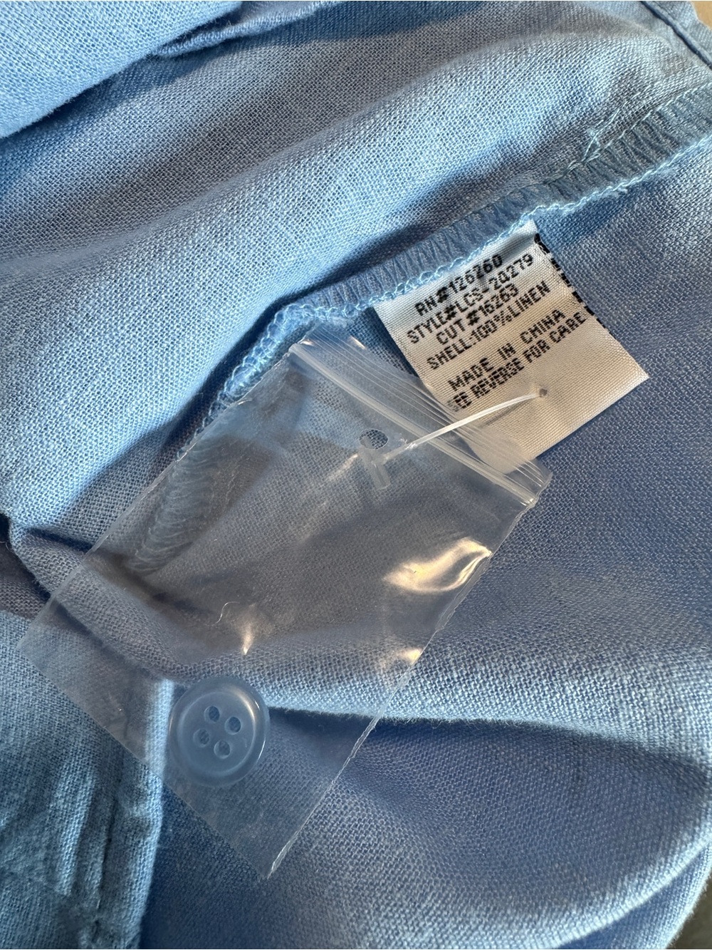 NWT Velvet Heart 100% Linen Blue Button Down Shirt Size L - Picture 8 of 9
